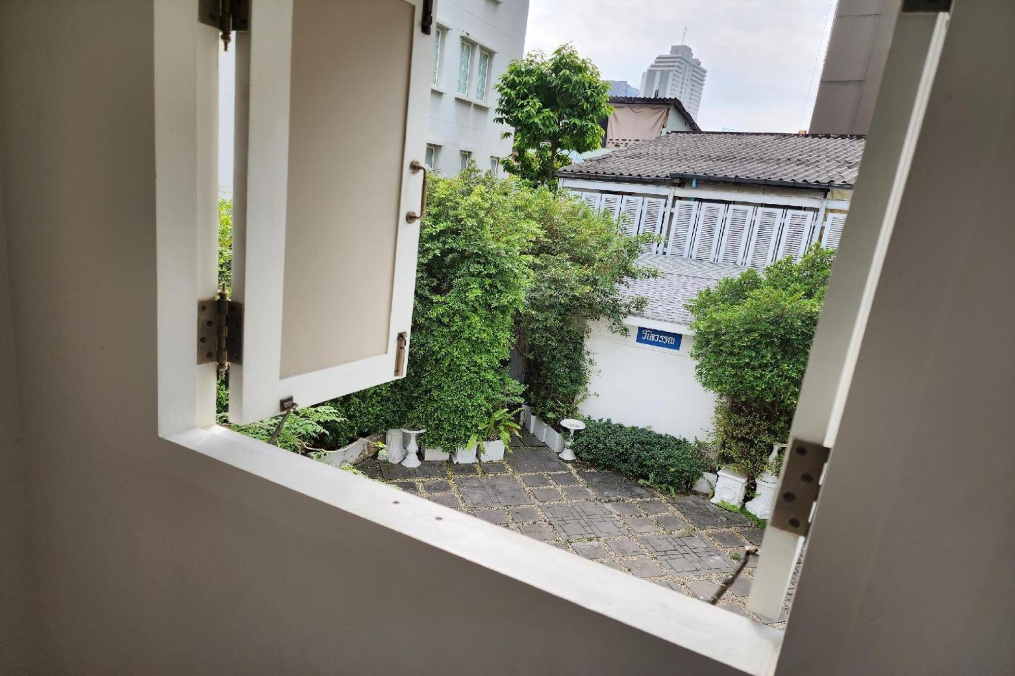 Forgotten Hostel Silom 曼谷 外观 照片