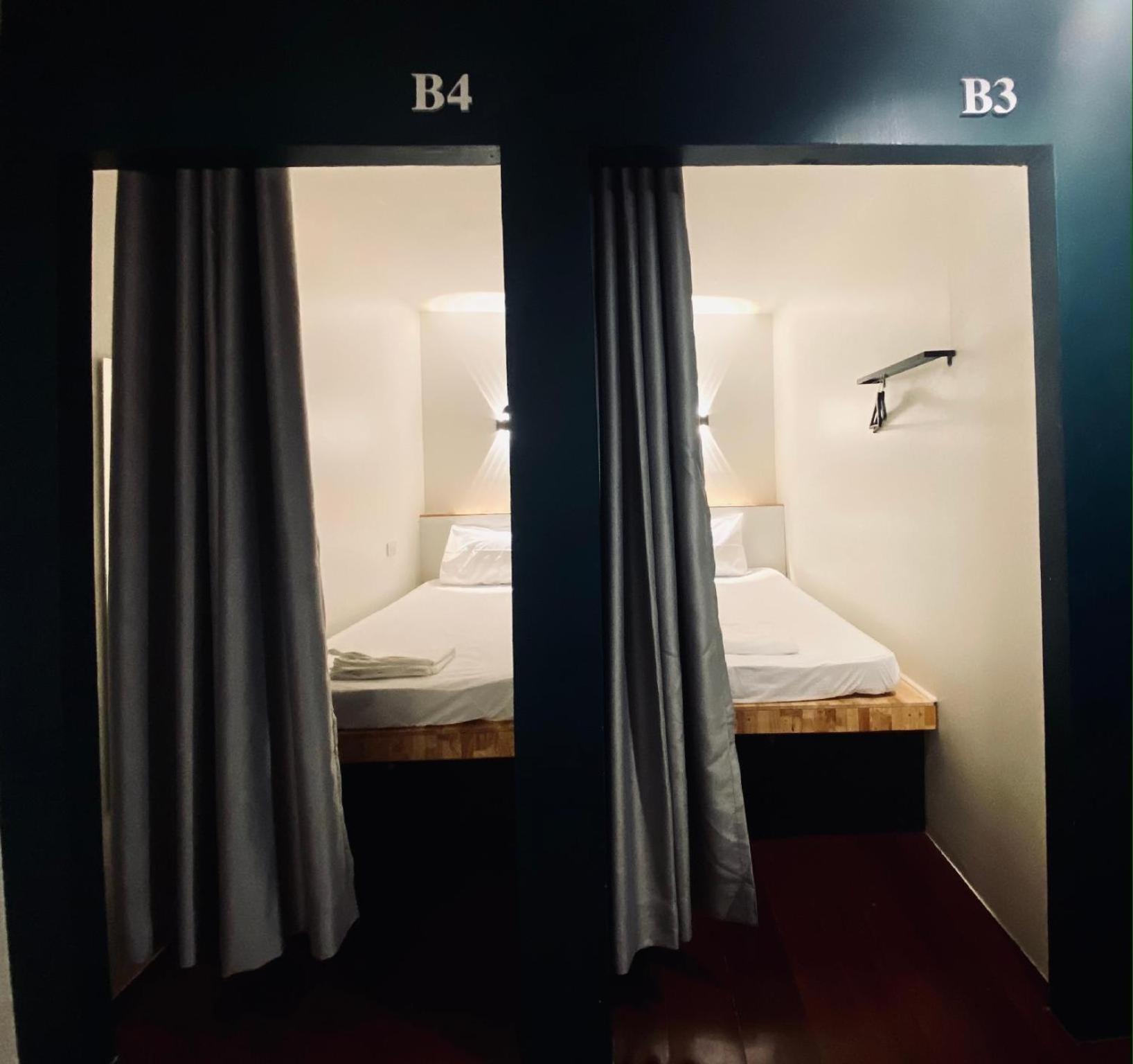Forgotten Hostel Silom 曼谷 外观 照片
